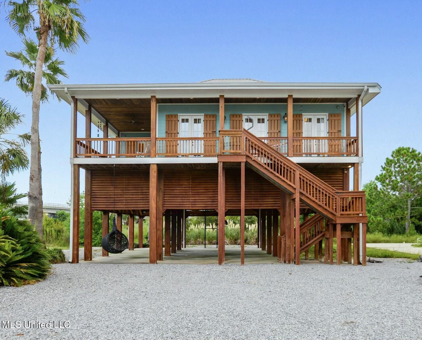 218 Front Street Pass Christian, MS 39571 - Photo 7 of 34 001