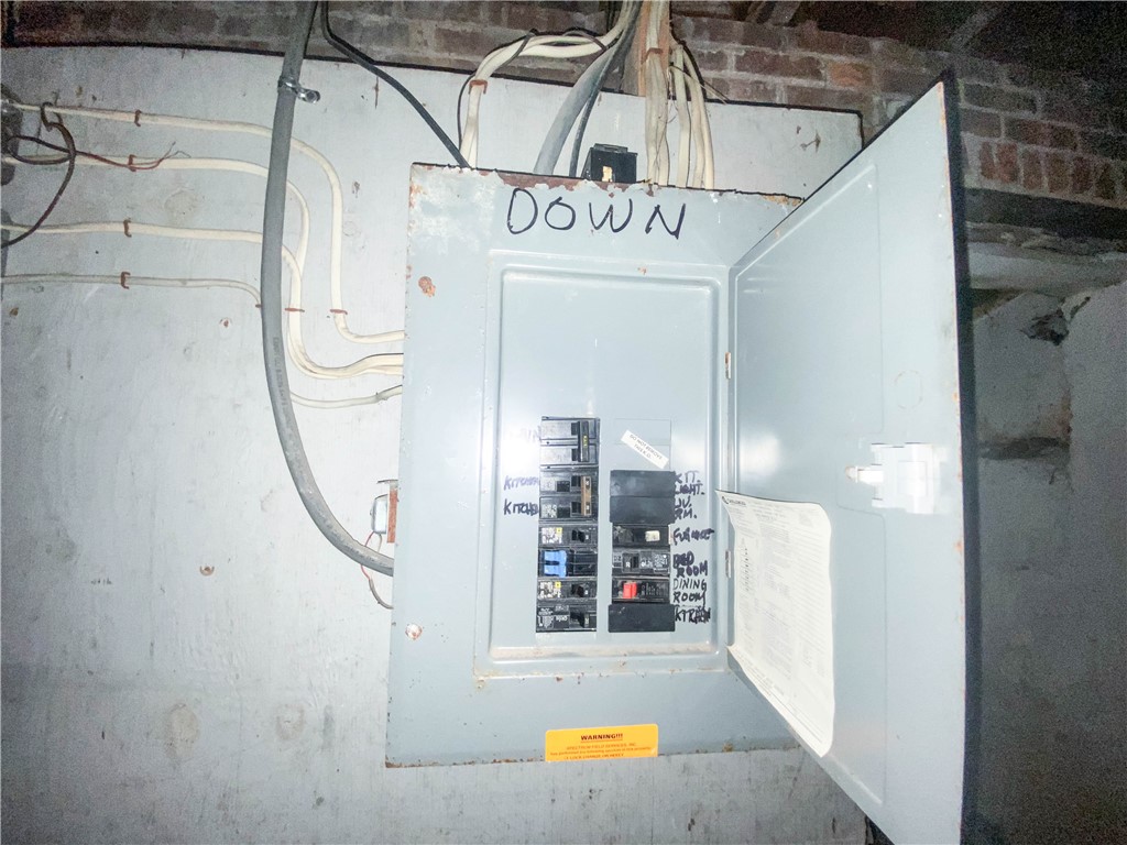 26 Hertel Street Rochester, NY 14611 - Photo 10 of 11