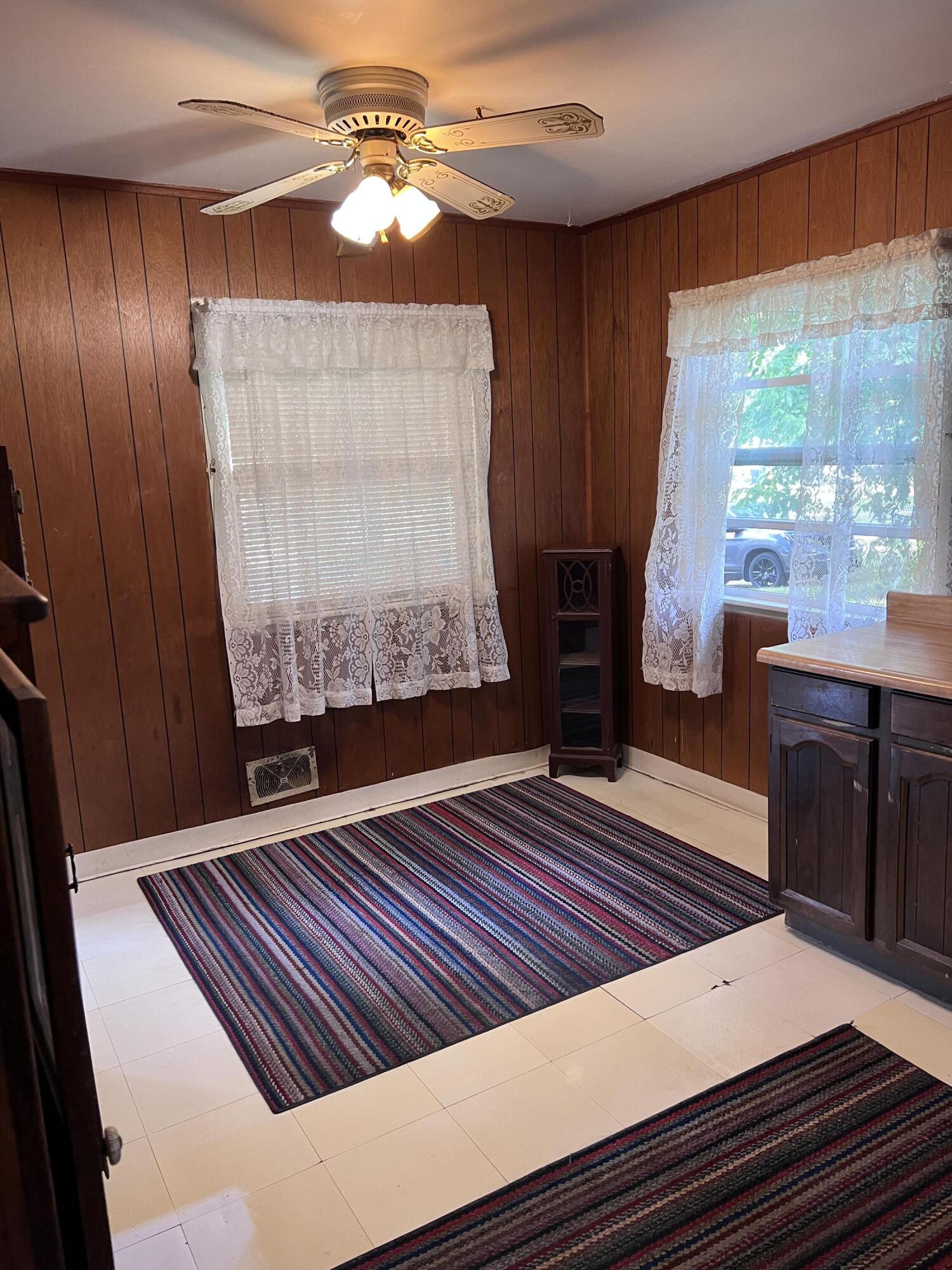 2038 Territorial Road Benton Harbor, MI 49022 - Photo 6 of 21 IMG_0052