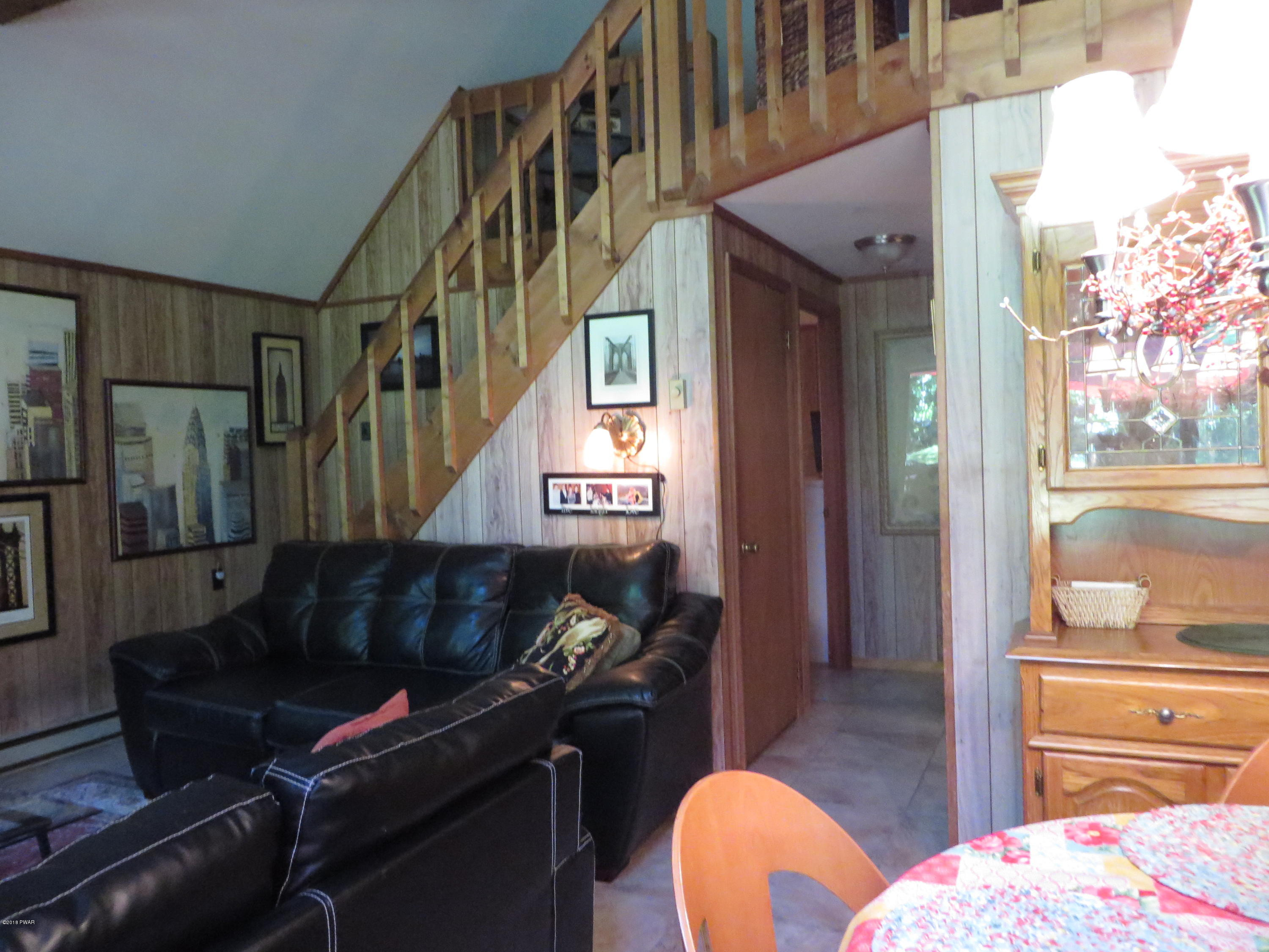 2112 Eagle Path Bushkill, PA 18324 - Photo 10 of 46