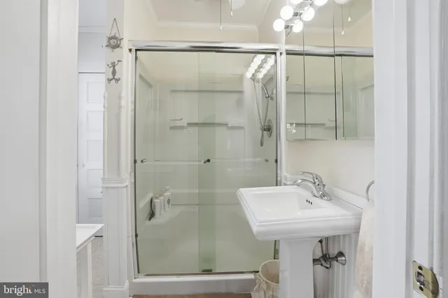 $300,000 | 136 Jenkins Avenue, Lansdale, PA 19446