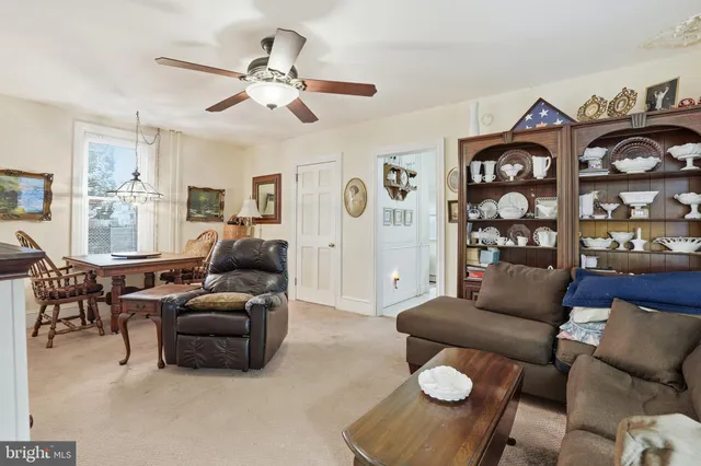 $300,000 | 136 Jenkins Avenue, Lansdale, PA 19446