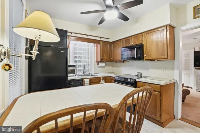 $300,000 | 136 Jenkins Avenue, Lansdale, PA 19446