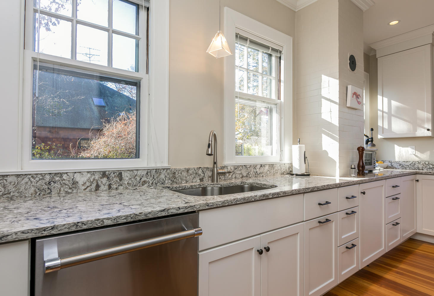 25 Belmeade Road Portland, ME 04101 - Photo 13 of 46 Updated Kitchen