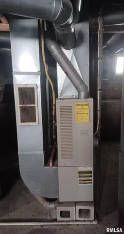 $67,000 | 62 North 5th Avenue, Canton, IL 61520