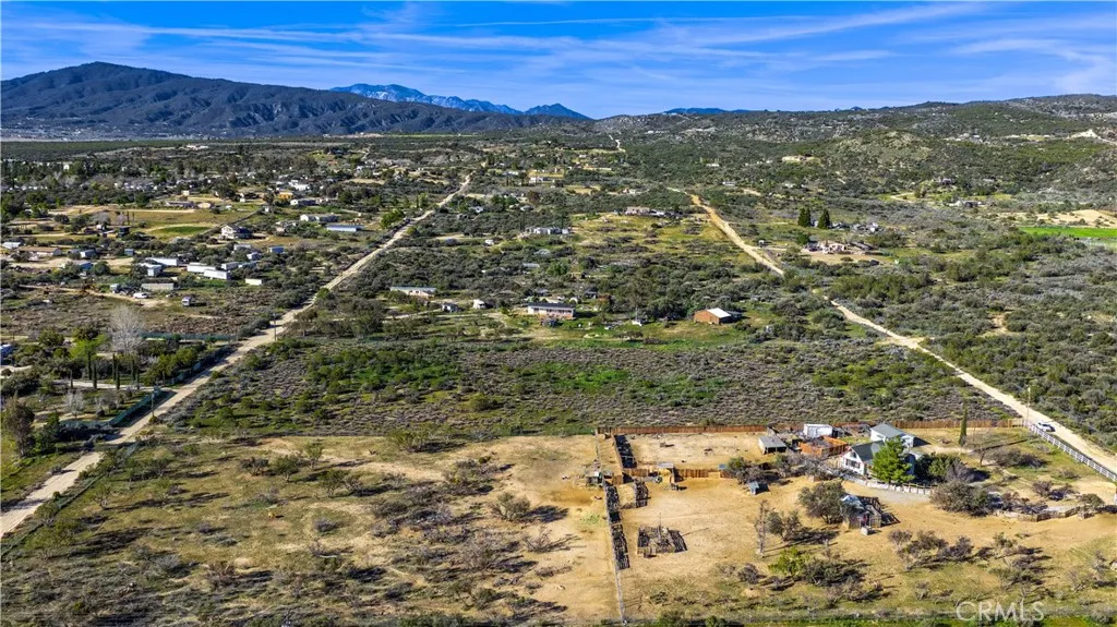 1 Apple Anza, CA 92539 - Photo 18 of 69