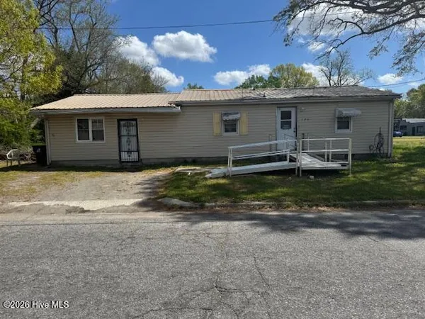 $65,000 | 104 Smith Street, Robersonville, NC 27871