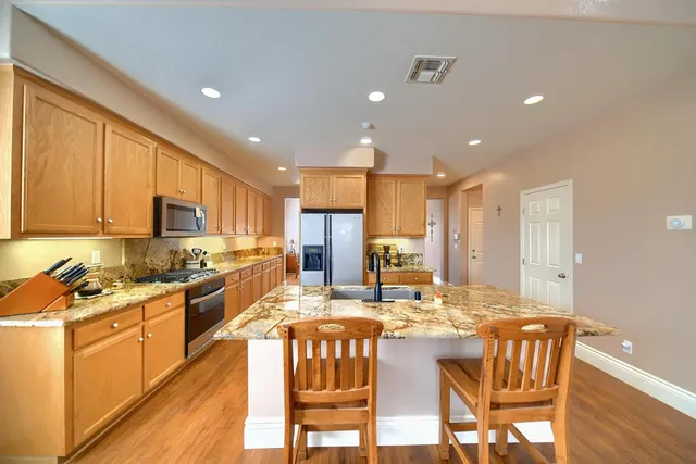 $600,000 | 561 Branding Iron Street, Oakdale, CA 95361