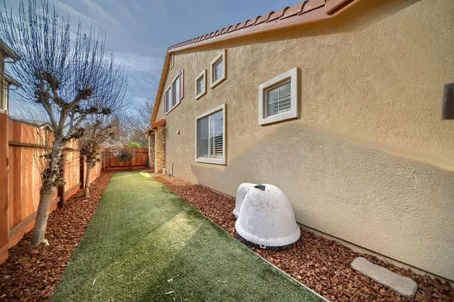 $585,000 | 561 Branding Iron Street, Oakdale, CA 95361