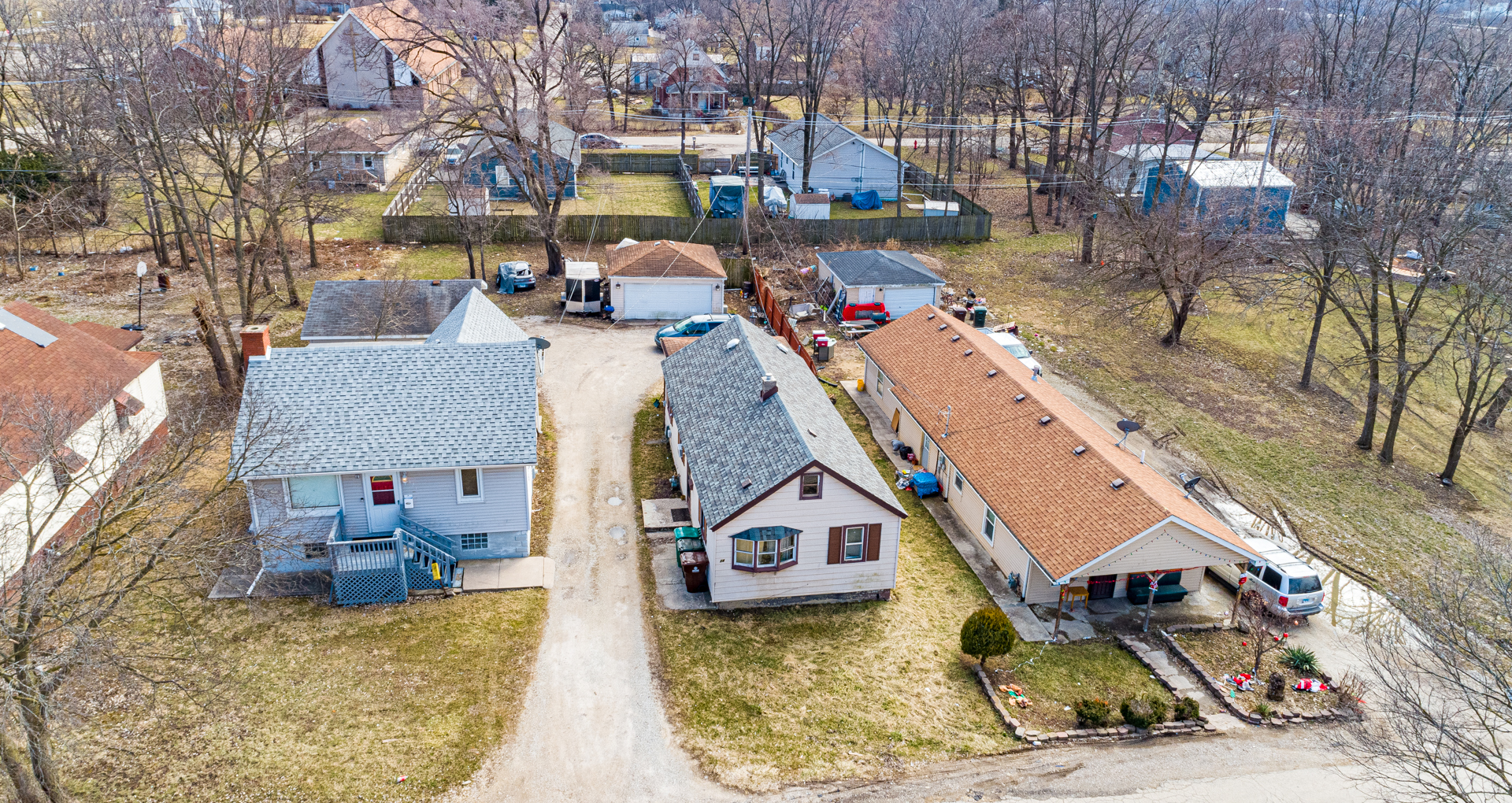 124 Barry Avenue Lockport, IL 60441 - Photo 9 of 9 an aerial view of a house with a yard