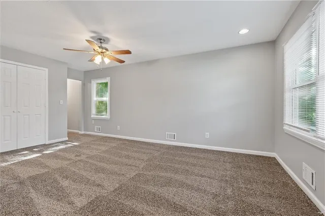 $250,000 | 11827 East 50th Terrace, Kansas City, MO 64133