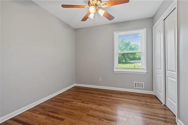 $250,000 | 11827 East 50th Terrace, Kansas City, MO 64133