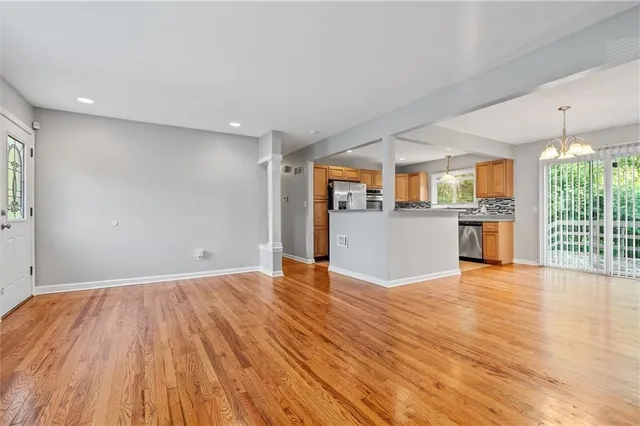 $250,000 | 11827 East 50th Terrace, Kansas City, MO 64133