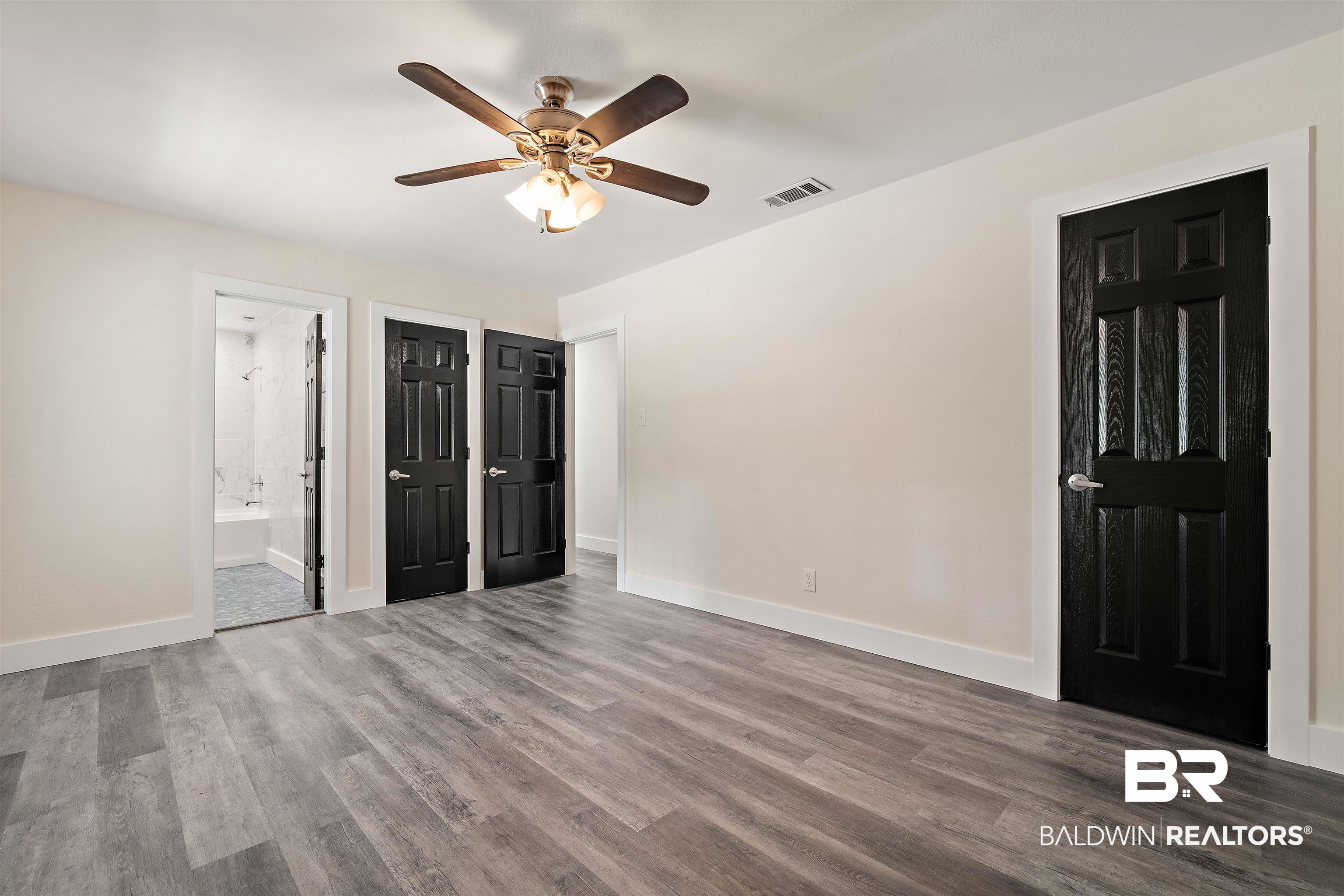 1009 Wesley Avenue Mobile, AL 36609 - Photo 15 of 26