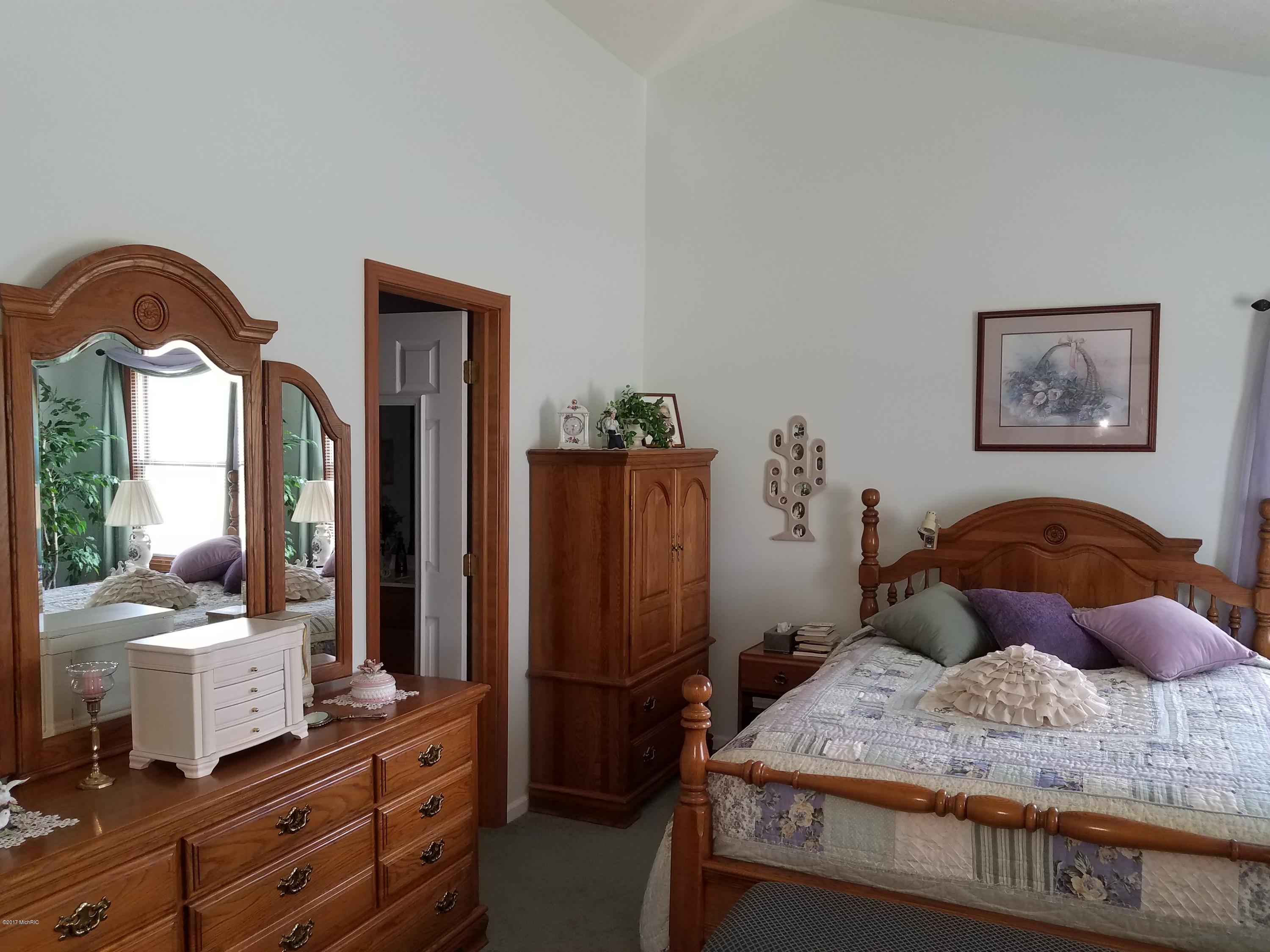 7959 Jericho Road Stevensville, MI 49127 - Photo 10 of 27 20170821_115240