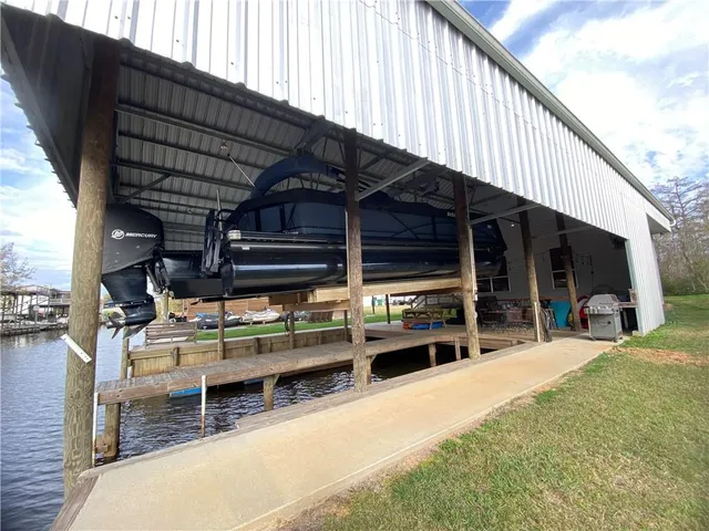 $299,000 | 20657 Swamp Road, Springfield, LA 70462