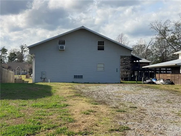 $299,000 | 20657 Swamp Road, Springfield, LA 70462