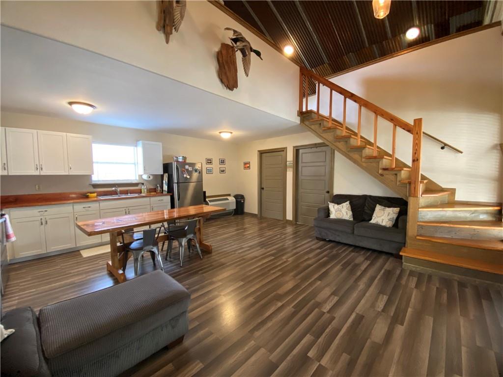 20657 Swamp Road Springfield, LA 70462 - Photo 4 of 23