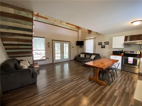 $299,000 | 20657 Swamp Road, Springfield, LA 70462