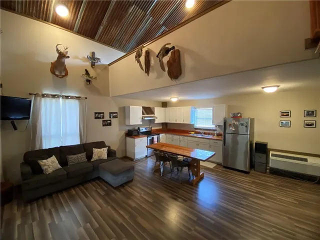 $299,000 | 20657 Swamp Road, Springfield, LA 70462