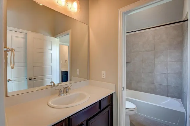 an empty room with an entryway