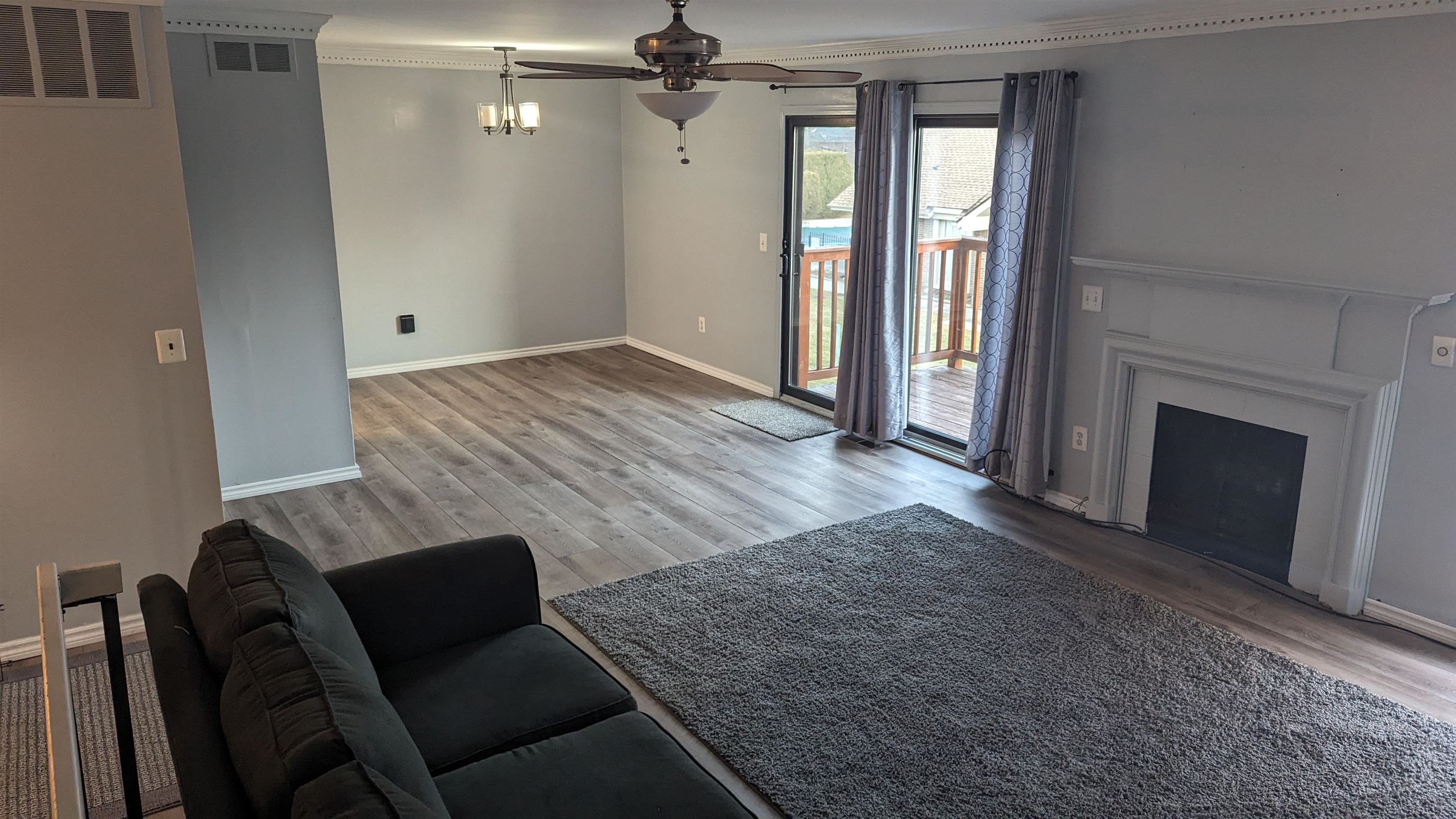 2941 Meadowbrook Drive Rochester, MI 48309 - Photo 9 of 29 50134644-b3b3b9d6-023a-40bd-8e4f-3346d77b28fe.JPG