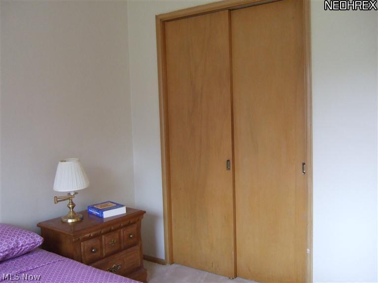 5403 Hauserman Road Cleveland, OH 44130 - Photo 20 of 25 Third bedroom.