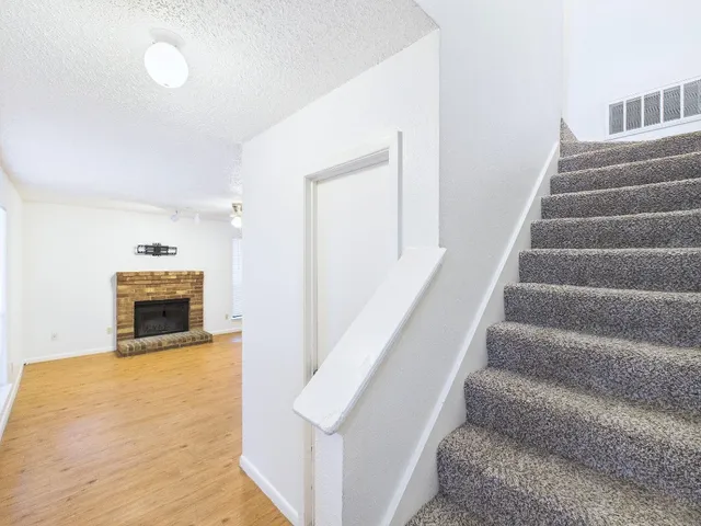 $1,325 | 8502 Lyndon Lane, Unit A, Austin, TX 78729