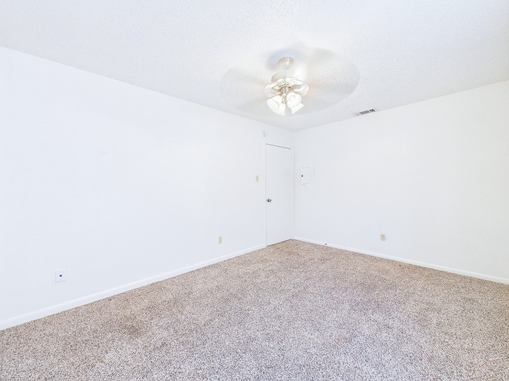 8502 Lyndon Lane, Unit A Austin, TX 78729 - Photo 16 of 26