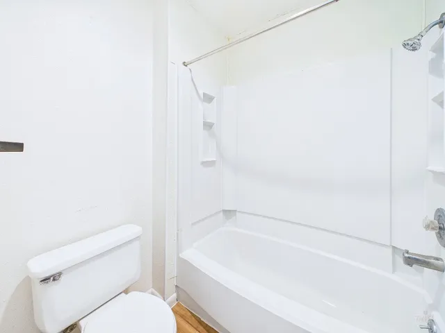 $1,325 | 8502 Lyndon Lane, Unit A, Austin, TX 78729