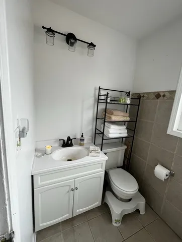 $167,000 | 1358 Monomoy Street, Unit A, Aurora, IL 60506