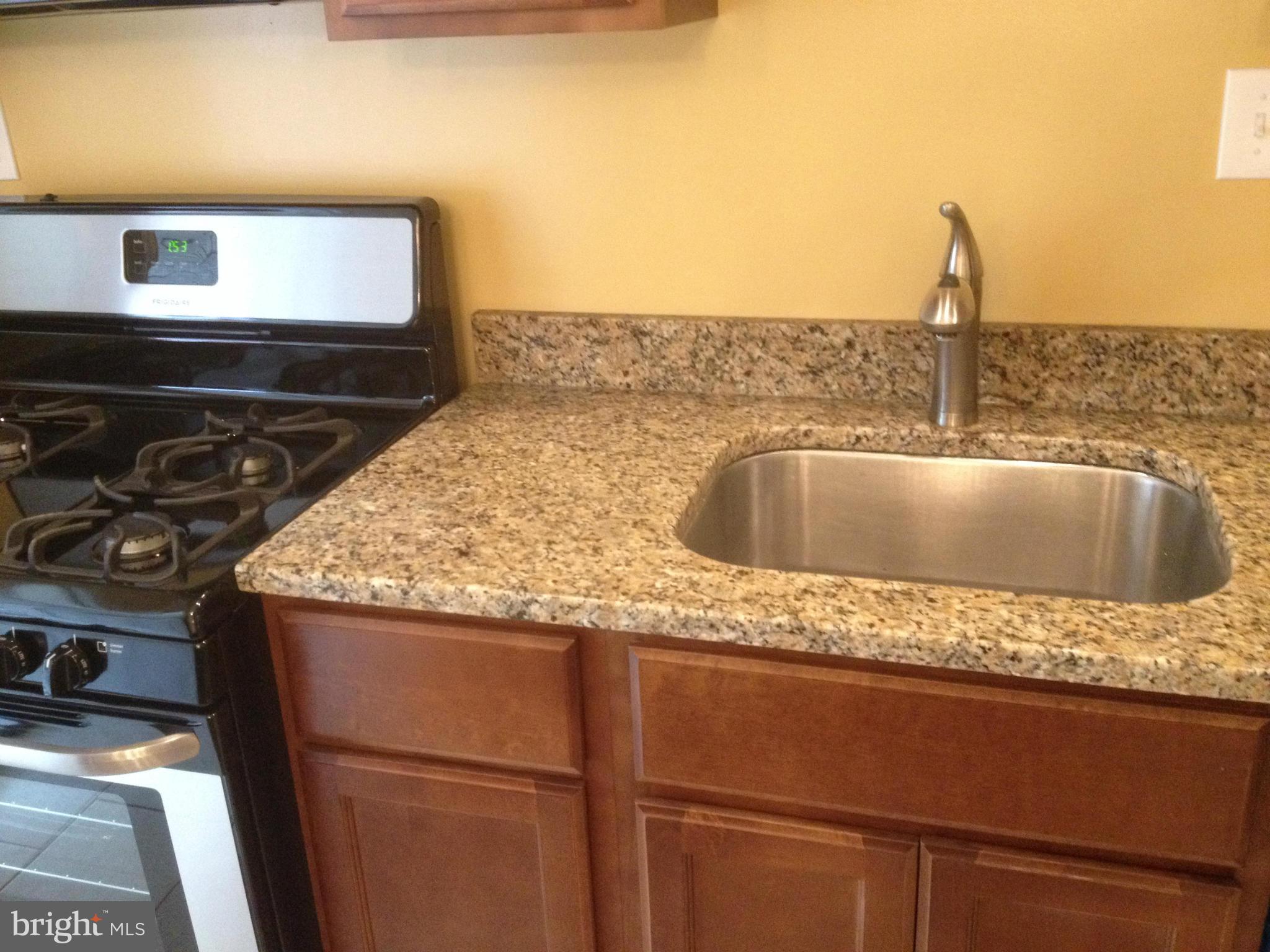 1948 Stanhope Road Dundalk, MD 21222 - Photo 5 of 29 Kitchen