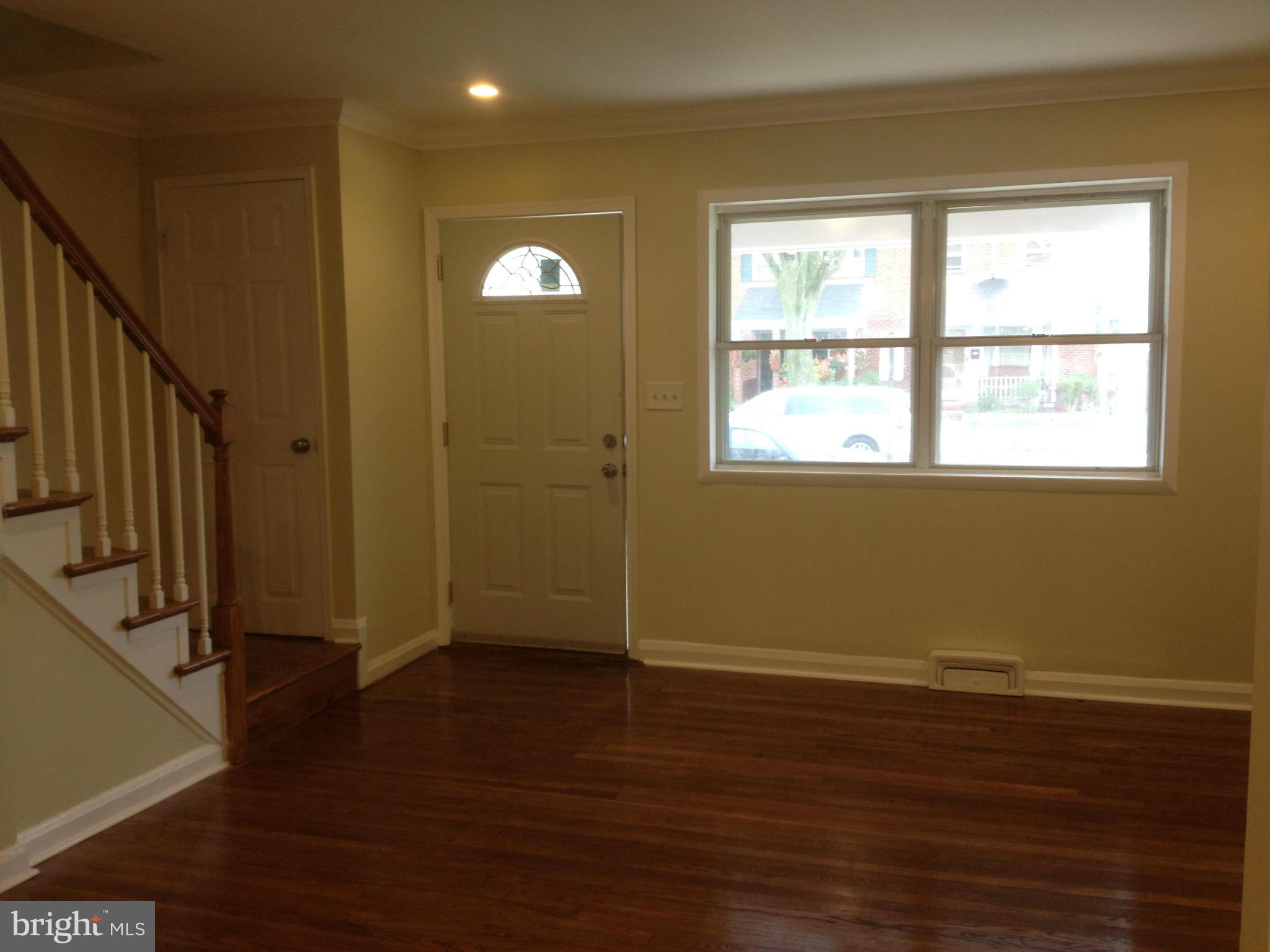1948 Stanhope Road Dundalk, MD 21222 - Photo 9 of 29 Living Room
