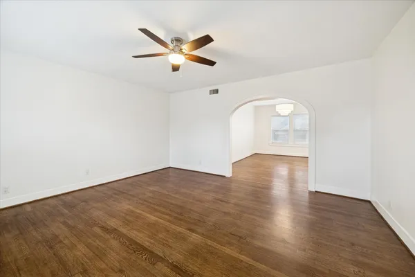 $2,400 | 1937 West McKinney Street, Unit 1937, Houston, TX 77019