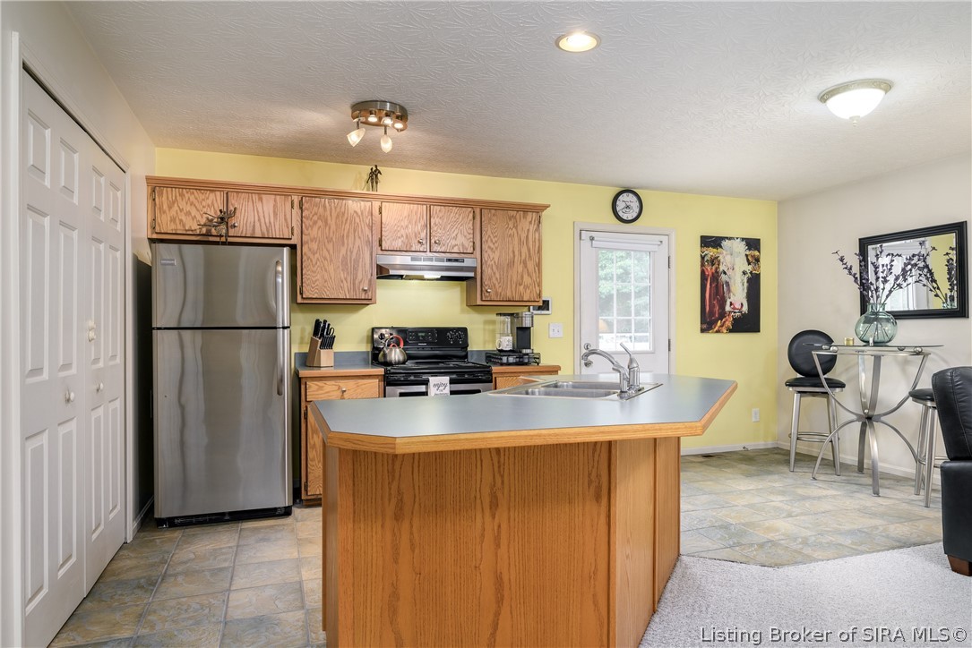 2805 Old State Road Henryville, IN 47126 - Photo 9 of 43 Gallery Image 9