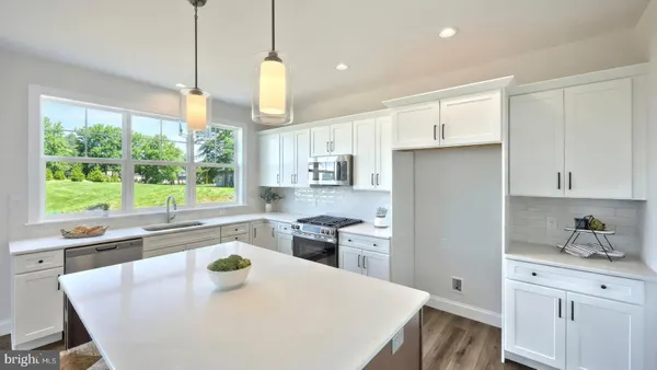 $672,700 | 104 Devonshire Terrace, Mechanicsburg, PA 17050
