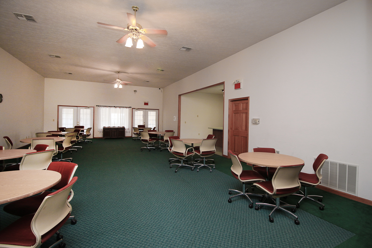 51 Winding Way Bloomington, IL 61705 - Photo 38 of 39 a view of a workspace with furniture and a livingroom