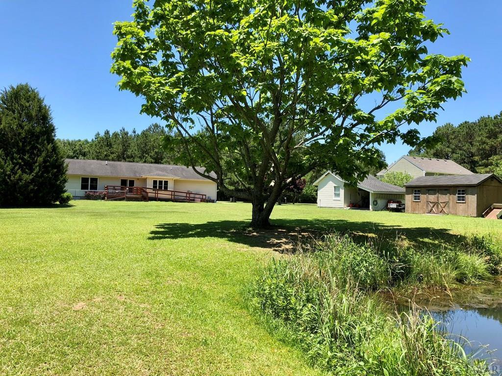 111 Riddle Court Shawboro, NC 27973 - Photo 2 of 20