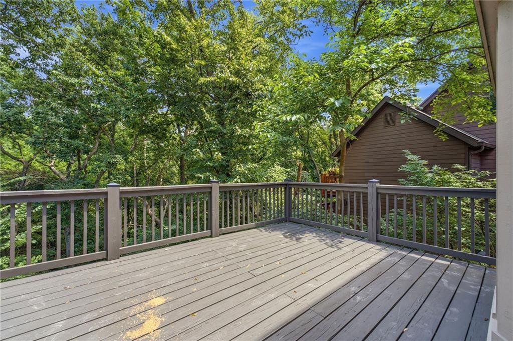 8009 Hallet Street Lenexa, KS 66215 - Photo 46 of 57