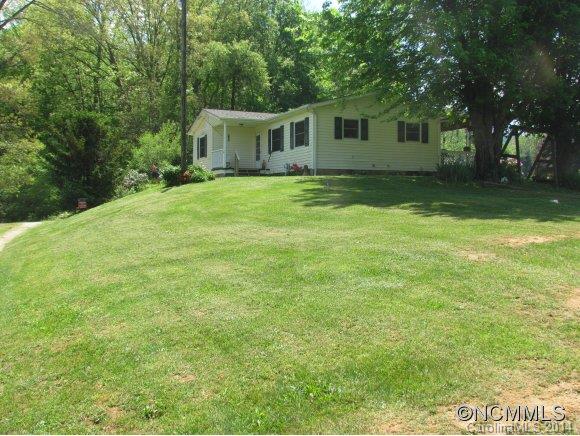 13 Messer Road Canton, NC 28716 - Photo 2 of 16