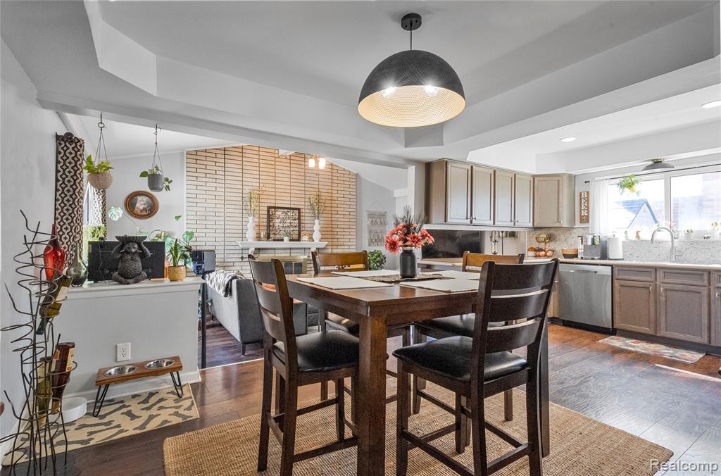 7264 Iron Gate Road Canton, MI 48187 - Photo 7 of 33 Gallery Image 7