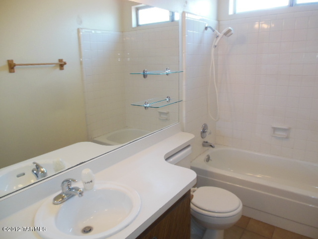 7740 East Lurlene Drive Tucson, AZ 85730 - Photo 14 of 17