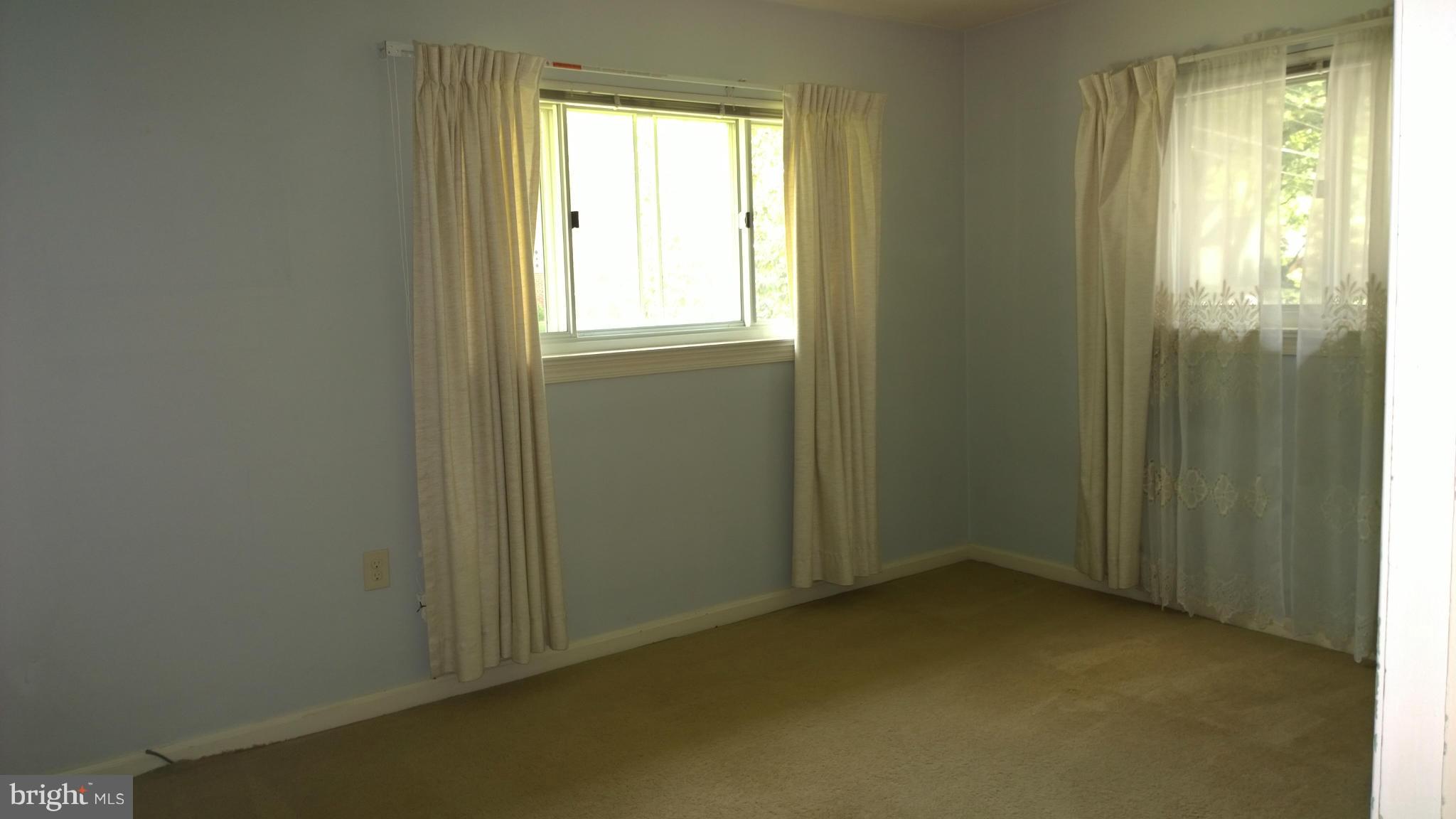11440 Mapleview Drive Silver Spring, MD 20902 - Photo 10 of 17 Bedroom