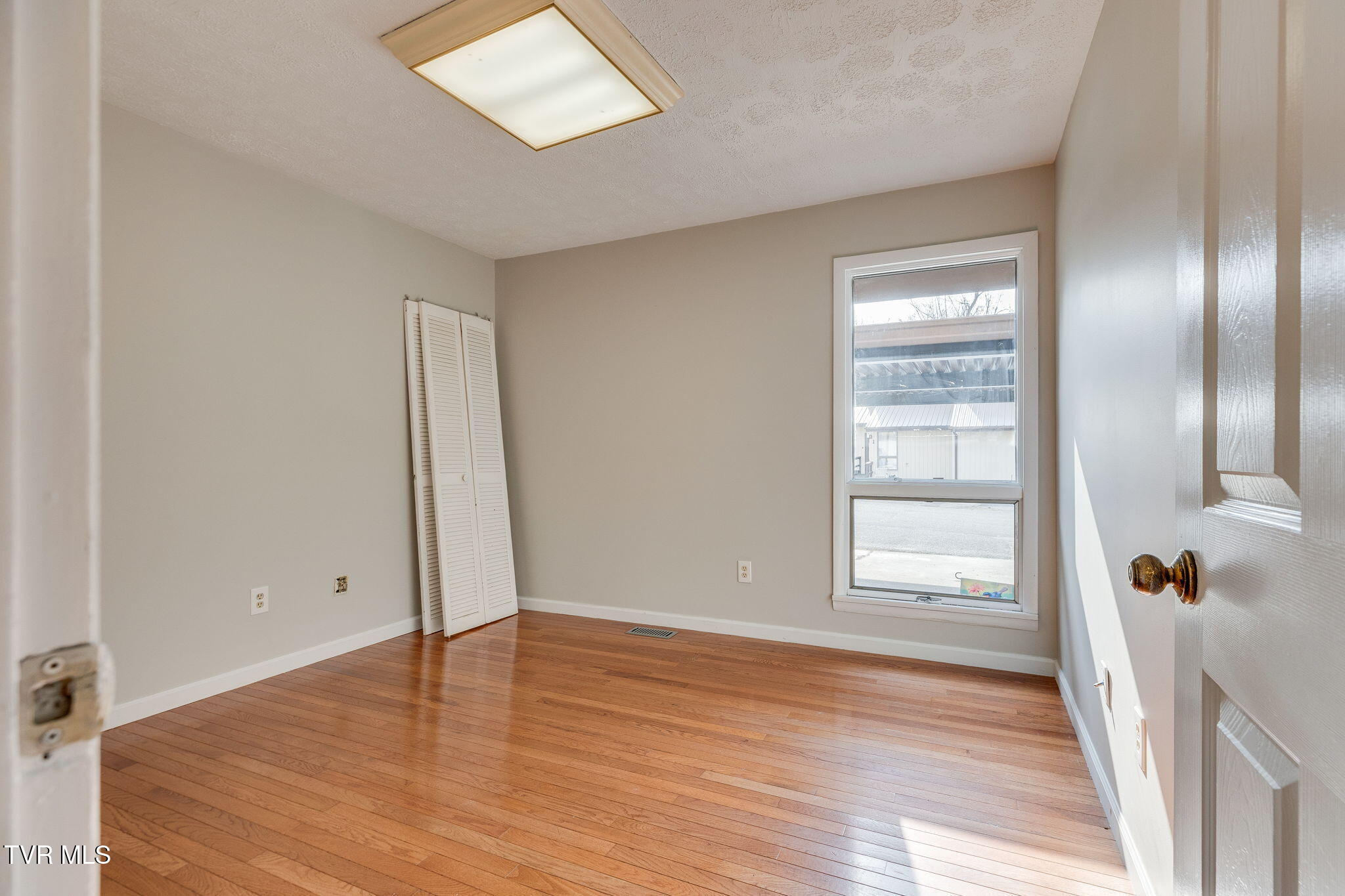 780 Hamilton Road, Unit F1 Blountville, TN 37617 - Photo 17 of 30 015
