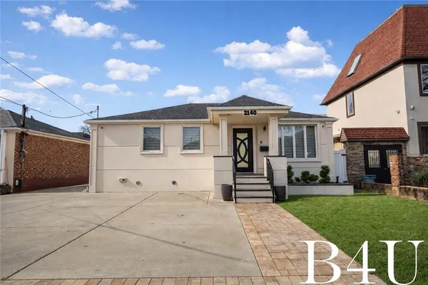 $1,499,000 | 2140 East 65th Street | Mill Basin