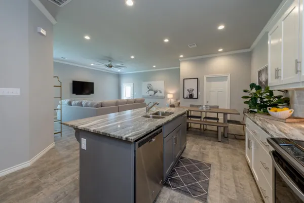 $810 | 3617 Kenyon Drive, College Station, TX 77845