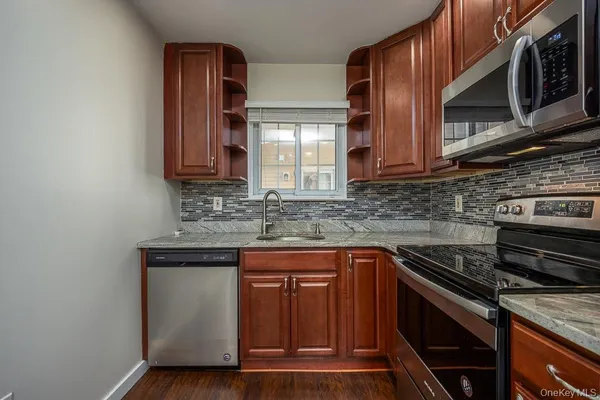 $2,350 | 529 Fox Run Lane, Carmel, NY 10512