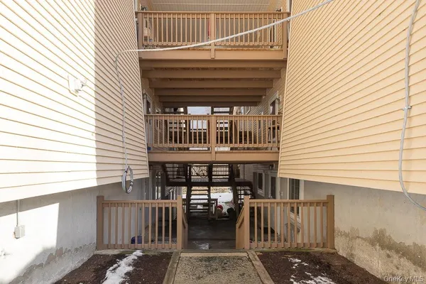 $2,350 | 529 Fox Run Lane, Carmel, NY 10512