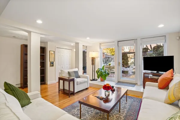 $1,975,000 | 29 Holyoke Street, Unit 1, Boston, MA 02116