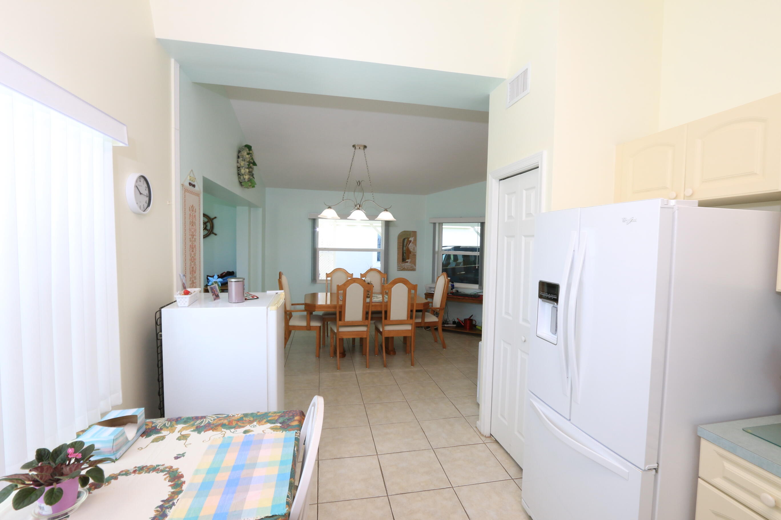 4350 Southwest 9th Way Okeechobee, FL 34974 - Photo 9 of 52 a living room with furniture and a large window